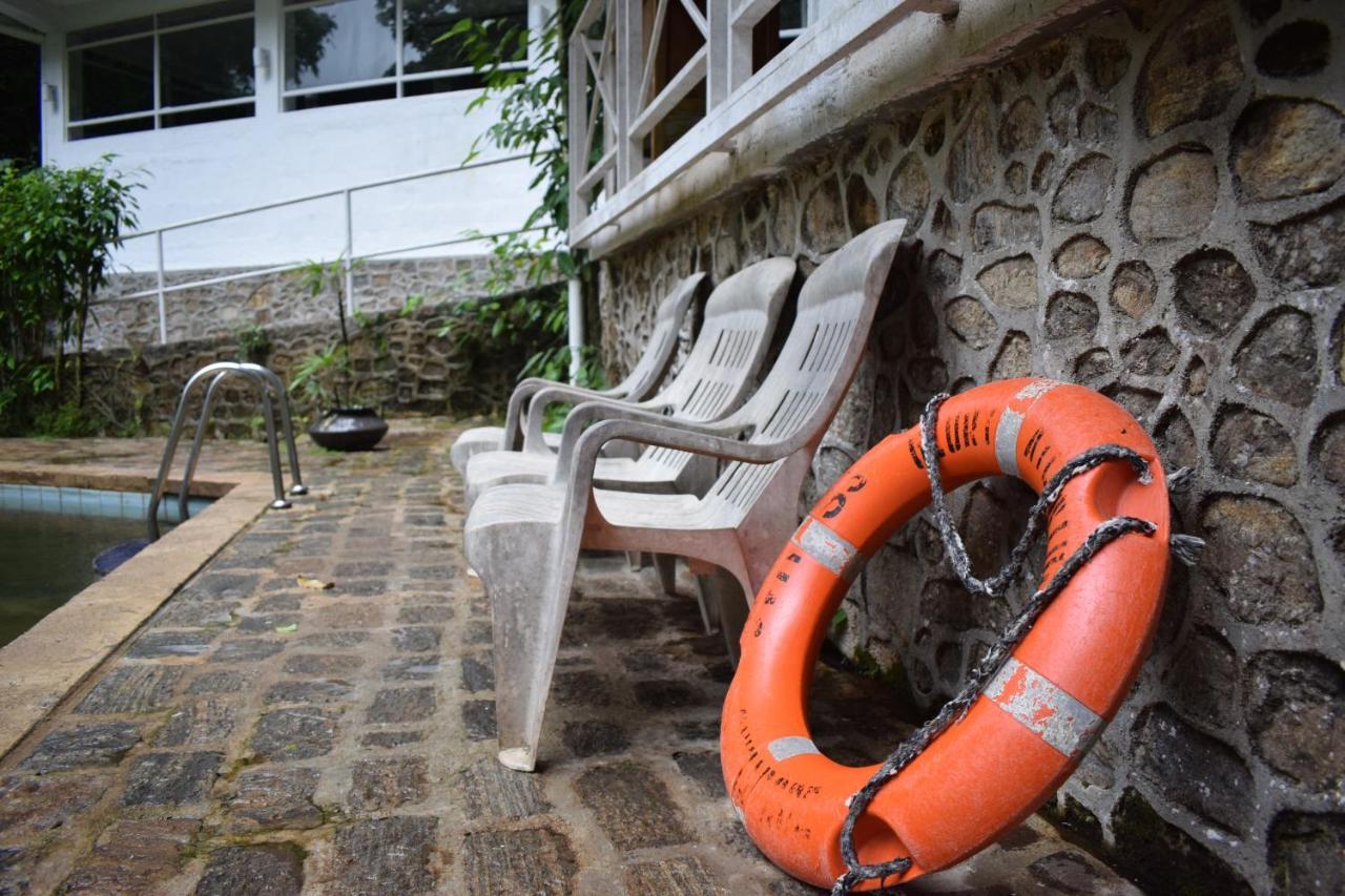 Royal River Resort Kitulgala Exterior foto
