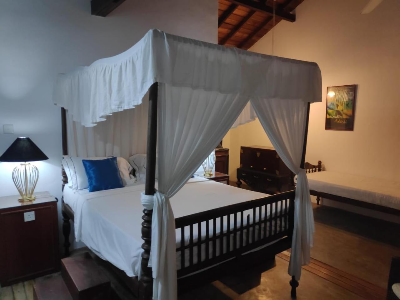 Royal River Resort Kitulgala Exterior foto